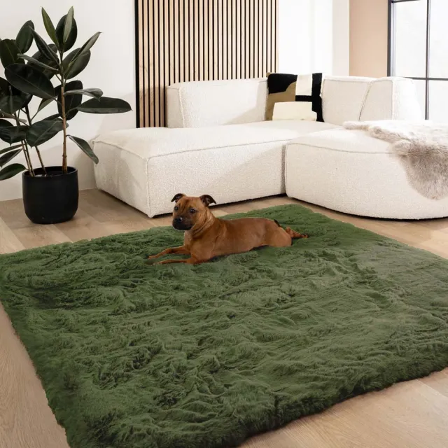Tapeso Fluffy vloerkleed vierkant - Comfy Deluxe olijfgroen 160x160