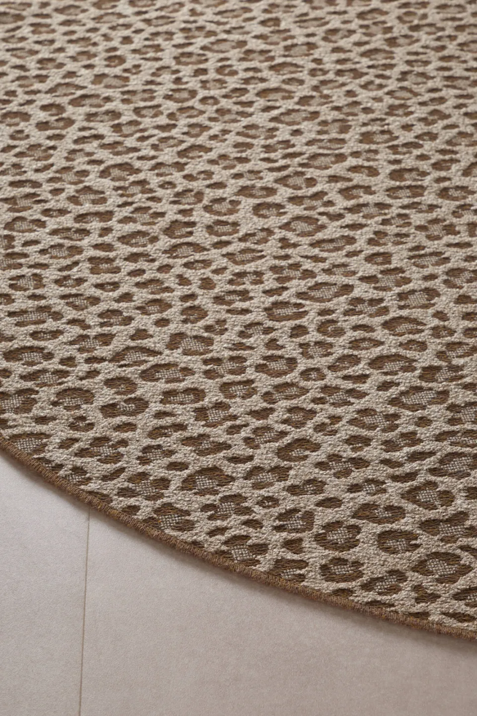 NOUS Living binnen- en buitenvloerkleed rond panterprint (Ø200 cm) bruin/zand, foto 3