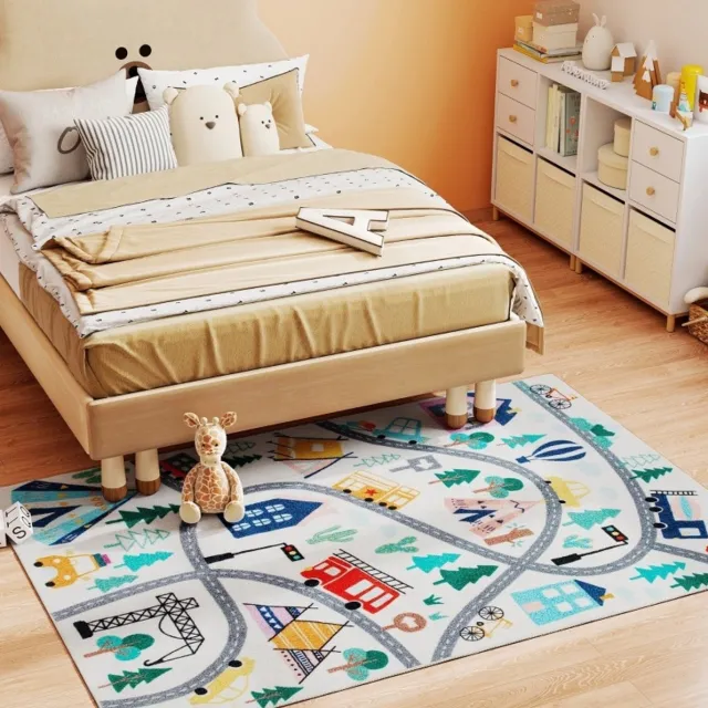 MEUNIQ vloerkleed met autobaan patroon, antislip onderzijde en zacht polyester oppervlak, modern tapijt voor kinderkamer, slaapkamer of hal, multicolor