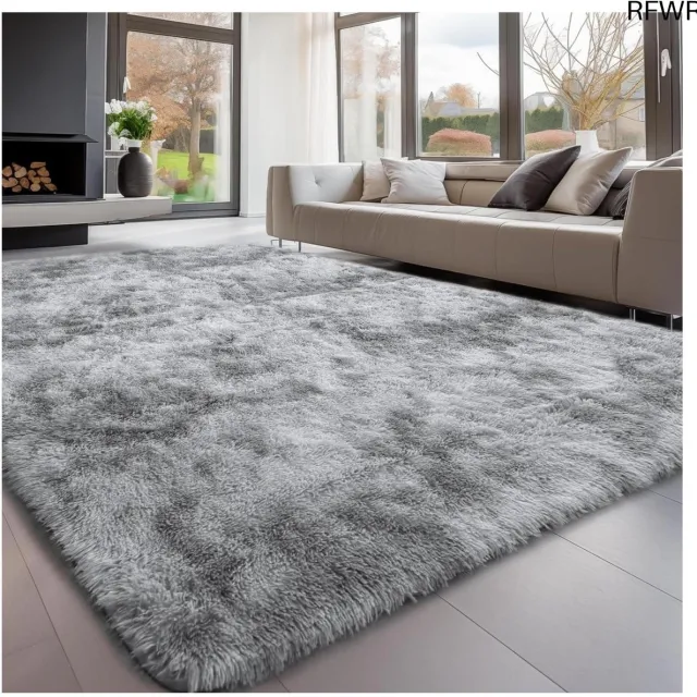 RFWR Hoogpolig Grijs Tapijt 160 x 230 cm - Wasbaar, Antislip en Ideaal voor Woonkamer en Slaapkamer batik lichtgrijs