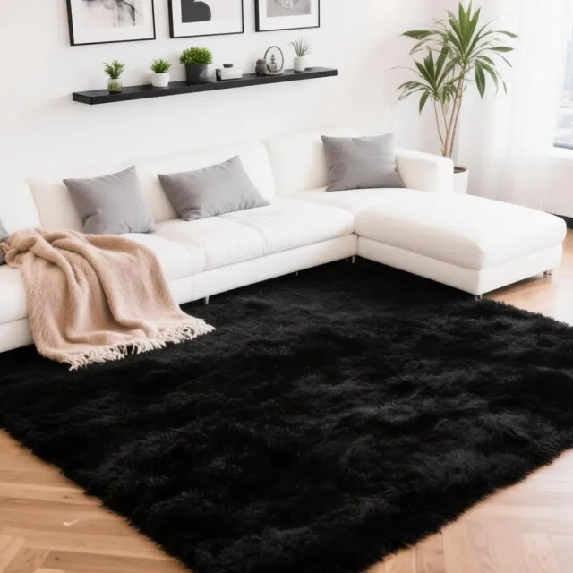 Vellaro Hoogpolig vloerkleed - Zwart - 120 x 160 cm - Langharig Polyester Tapijt - Voor Woonkamer en Slaapkamer