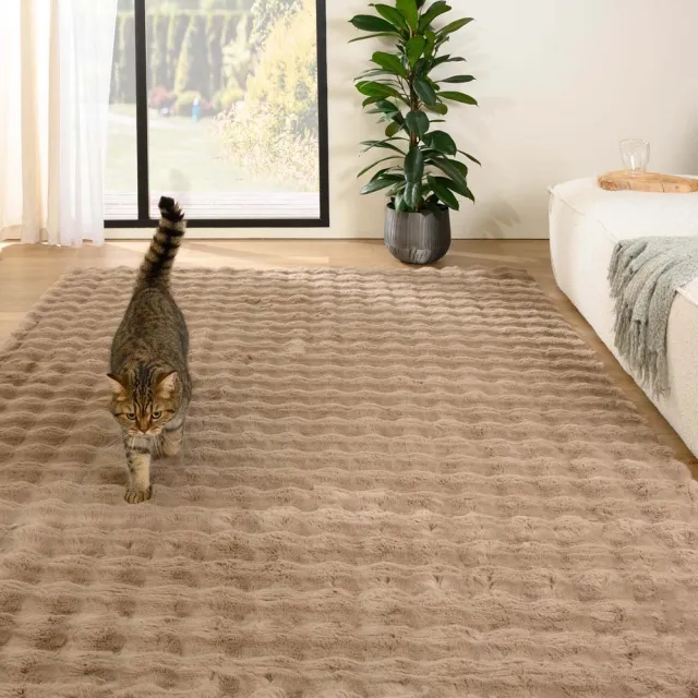 Tapeso Fluffy vloerkleed - Cloud beige 80x150