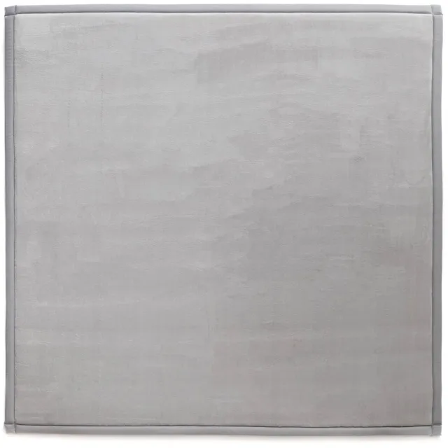 Amiah Speelkleed vierkant - Pluffy lichtgrijs 240x240