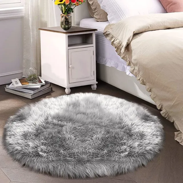 HOOMstyle Pluizig imitatieschapenvacht tapijt - decoratieve vloerkleed - grijs - 90x90 cm