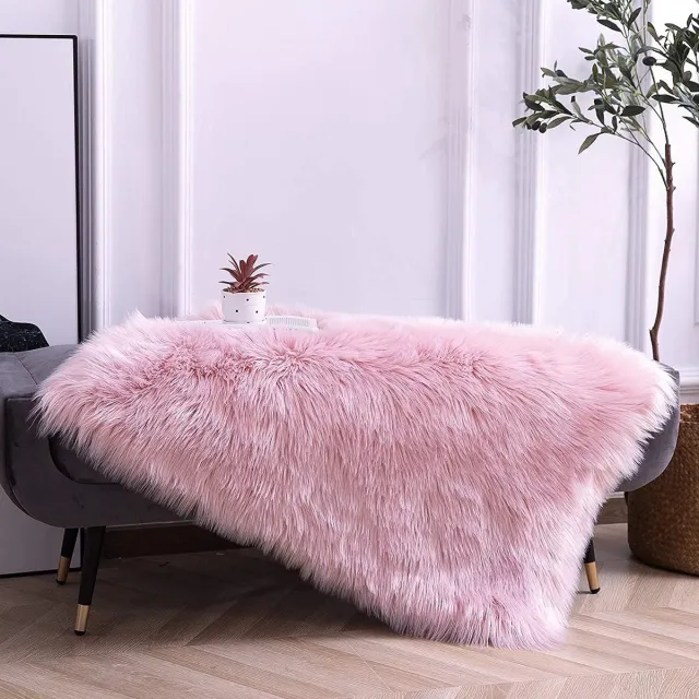 HOOMstyle imitatie schapenvacht, langharig tapijt van imitatiebont, wollige decoratievacht om op de grond te leggen voor bed of bank (Maat: 60x90cm) roze