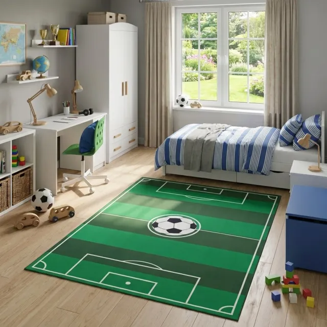 Tapiso Snooki Kindervloerkleed Voetbal Speelkleed met Voetbalveld voor Kinderkamer Jongens Groen Kindertapijt Antislip Zacht Kortpolig OEKO-TEX 80x150