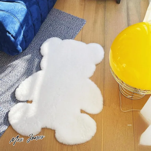 Mrs. Jones Pluizig vloerkleed voor woonkamer - beervormig vloerkleed imitatiebont slaapkamertapijt beer schapenvacht tapijt effen kleur antislip tapijt voor kinderkamer bankvloer (wit) - zachte textuur en warm aanvoelend . multi-color