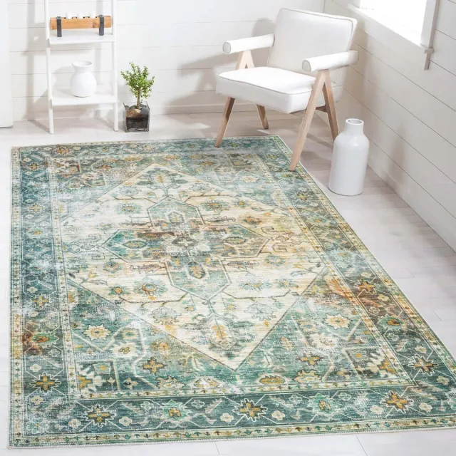 flycarpets Burano Vintage Medaillon Vloerkleed - Groen - Laagpolig Tapijt