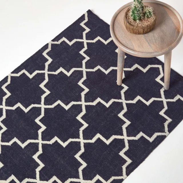 Homescapes Handgeweven kelimtapijt uit Edmonton met geometrisch patroon, 100% katoen, donkerblauw en wit, 90 x 150 cm Donkerblauw, Wit
