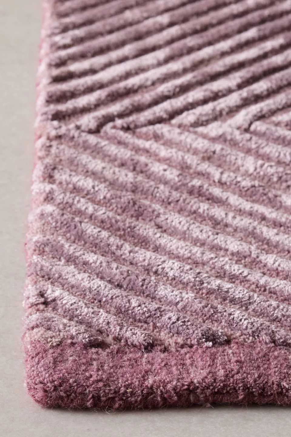 Studio LIVIT Adeline wollen vloerkleed donkerrood/roze, foto 3