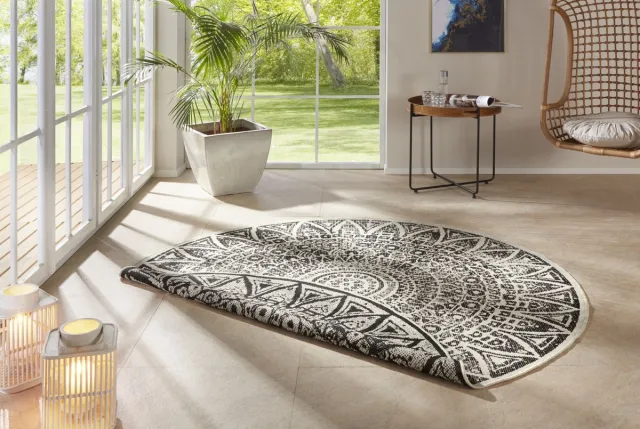 flycarpets Laagpolig Rond Vloerkleed - Omkeerbaar Binnen en Buitenkleed - Zwart / Creme 100cm rond Ø