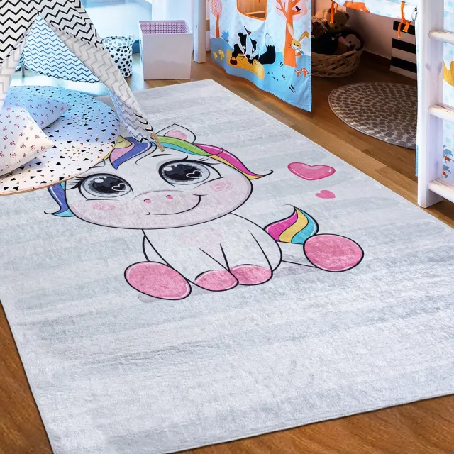 Mazovia Kindertapijt Vrolijk Varkentje Hart 120x170 cm - Wasbaar & Antislip Grafiet,Roze,Grijs