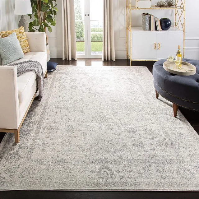 Safavieh Distressed Vintage tapijt voor woonkamer, eetkamer, slaapkamer - Collection, korte pool, ivoor en zilver, 155 x 229 cm Ivoor en blauw