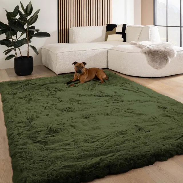 Tapeso Fluffy vloerkleed - Comfy Deluxe olijfgroen 140x200