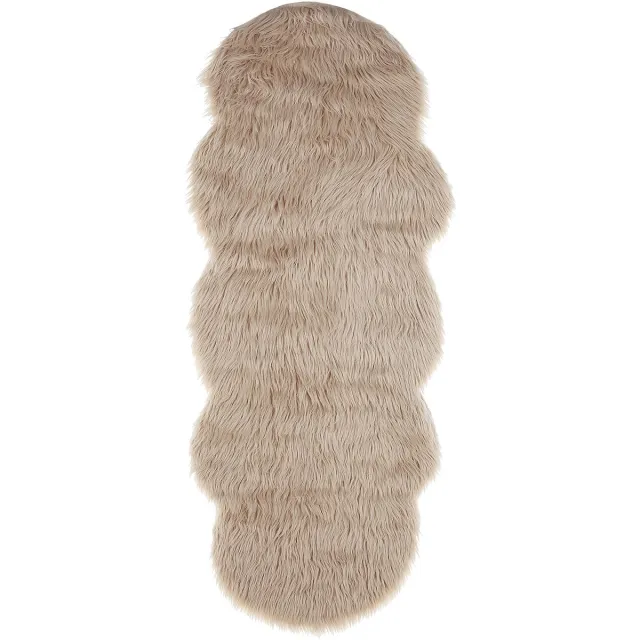 Beliani MAMUNGARI - Schapenvel - Zandbeige - Acryl