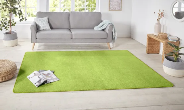 flycarpets Laagpolig Effen Uni Vloerkleed - Nasty - Groen