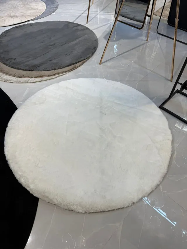 Lamsa Home Rond Fluffy Vloerkleed Gebroken wit – Ø 120 cm