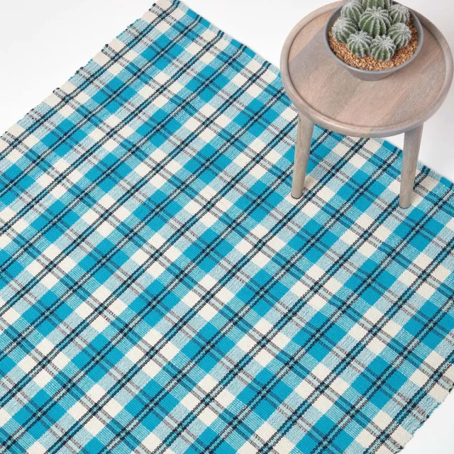 Homescapes Irvine handgeweven blauw geruit vloerkleed van 100% katoen, 120 x 170 cm Blauw-Wit