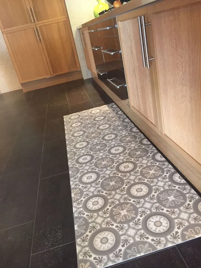 JYG Vinyl Keukenloper Mechelen - 75x550 cm Grijs - Beige