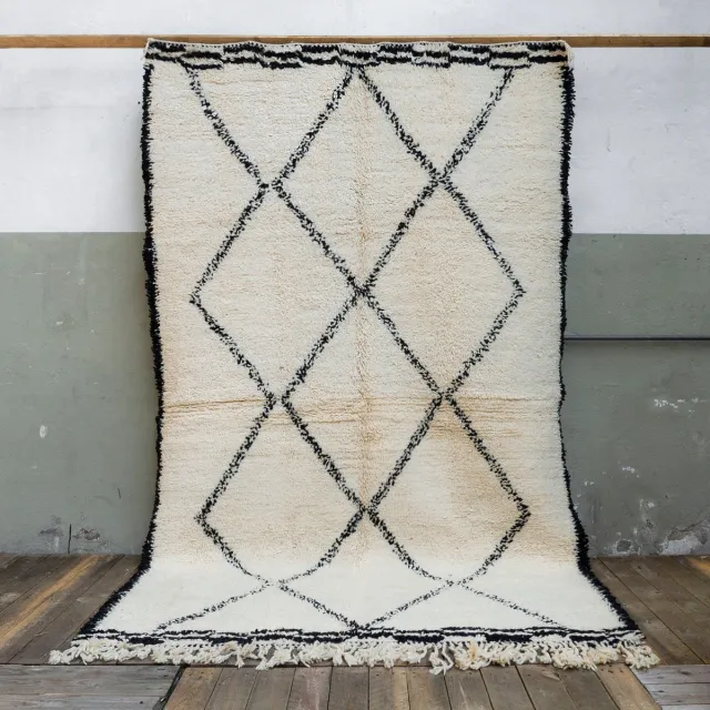 Casa Moro Marokkaans Beni Ouarain vloerkleed – Handgeweven tapijt van 100% wol – 178 × 280 cm – BN2140 Beige