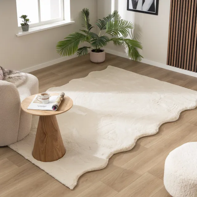 NATURL. Hoogpolig vloerkleed - Comfy Supreme Wavy Creme - 80x150cm