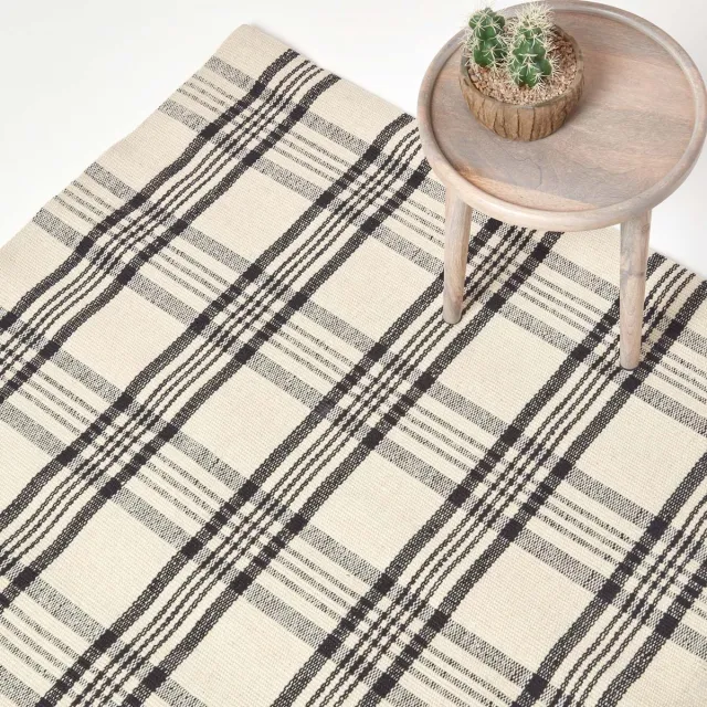 Homescapes Logan 100% wollen geruit antislipkleed, zwart en wit, 70 x 120 cm Zwart-Wit