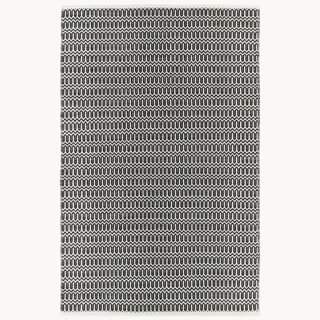 Westwing Collection Handgeweven indoor & outdoor vloerkleed Rune met geometrisch patroon Zwart