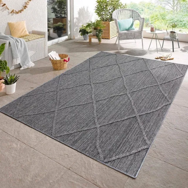 flycarpets Tenedo Grijs Buitenkleed - Vloerkleed, Laagpolig Tuinkleed / Tuintapijt / Buitentapijt - 240x340 cm