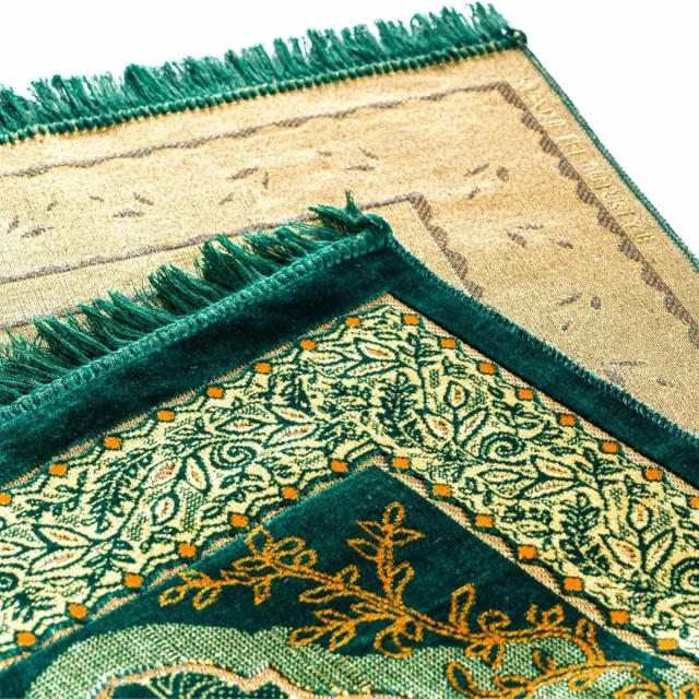 PEAM Gebedskleed Islam - "Al-Mahabbah: Luxe Fluwelen Gebedskleed - Een Tapijt van Devotie voor Ramadan, Eid en Hajj Gifting" Groen