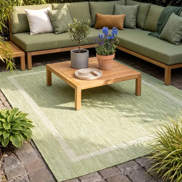 flycarpets Capri Buitentapijt - Buitenkleed - Vloerkleed Voor Binnen & Buiten - Weer en UV bestendig - Perfect voor Balkon, Terras en Serre - Groen