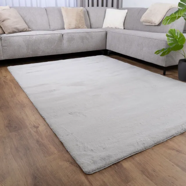 Koho Carpets Lichtgrijs Tapijt Zacht Hoogpolig Vloerkleed Koho Fluffy - 200x290cm- Modern - Woonkamer - Salon - Slaapkamer - Eetkamer
