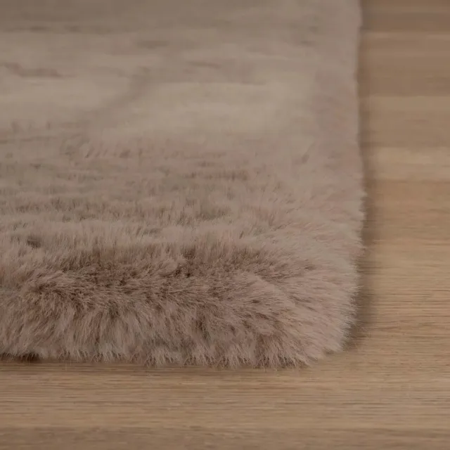 Tapeso Zacht hoogpolig vloerkleed - Comfy - Bruin