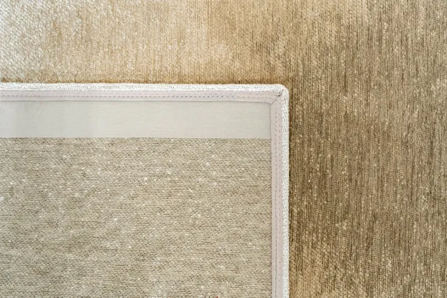 Louis de Poortere Wasbaar Binnen & Buiten Vloerkleed - 170 x 240 cm - Louis De Poortere Drop Fawn - Laagpolig Tapijt - Gerecycled PET - Made in Belgium - Circulair Beige