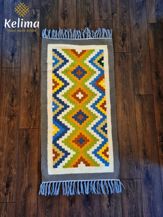 Kelima Handgemaakt Wollen Vloerkleed - 70x140 cm - 100% Natuurlijk - Naturel – Senon Blauw