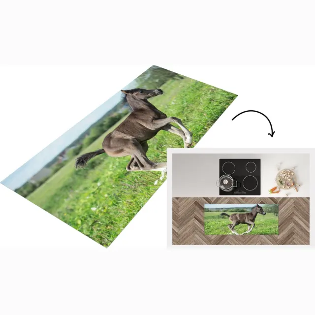 KitchenYeah Keukenloper - Loper keuken - Paard - Bloemen - Gras - Keukenloper vinyl Multicolor